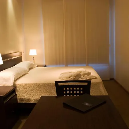 2055 Boutique Hotel * Low Cost *-2